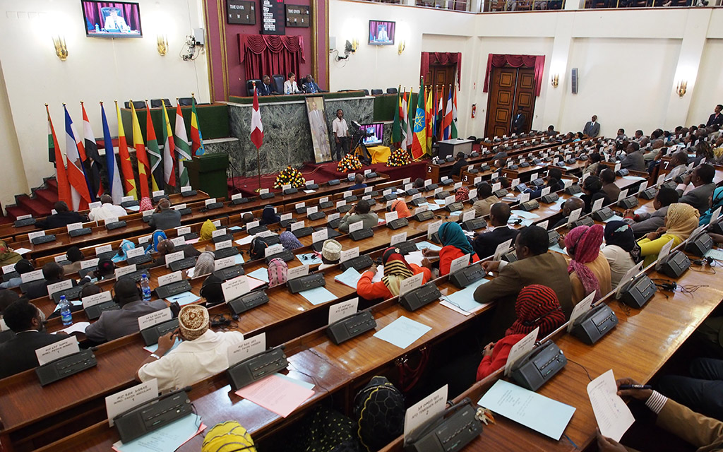 Die Grosse Kammer des nationalen äthiopischen Parlaments während der Rede von Bundespräsidentin Simonetta Sommaruga (Foto: EJPD/P. Schwander)