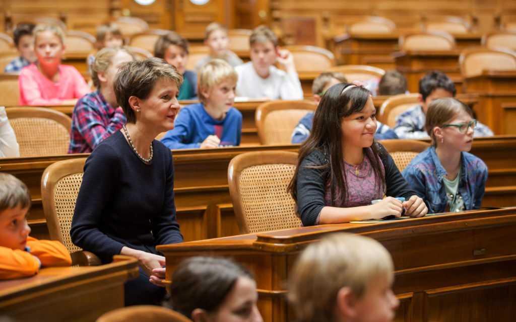 Swissaid: scolari ricevuti a Palazzo federale, 10.11.2015