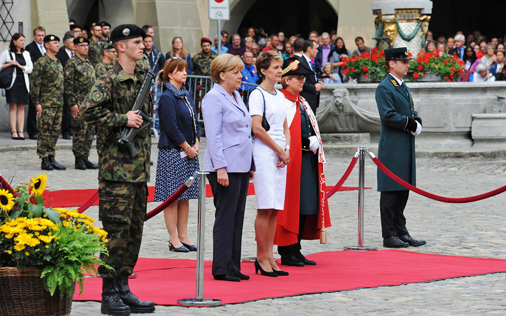 Militärische Ehren auf dem Münsterplatz (Foto: BK)