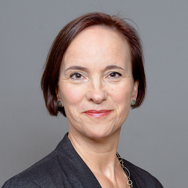 Agnès Schenker, Vicecapo comunicazione DFGP